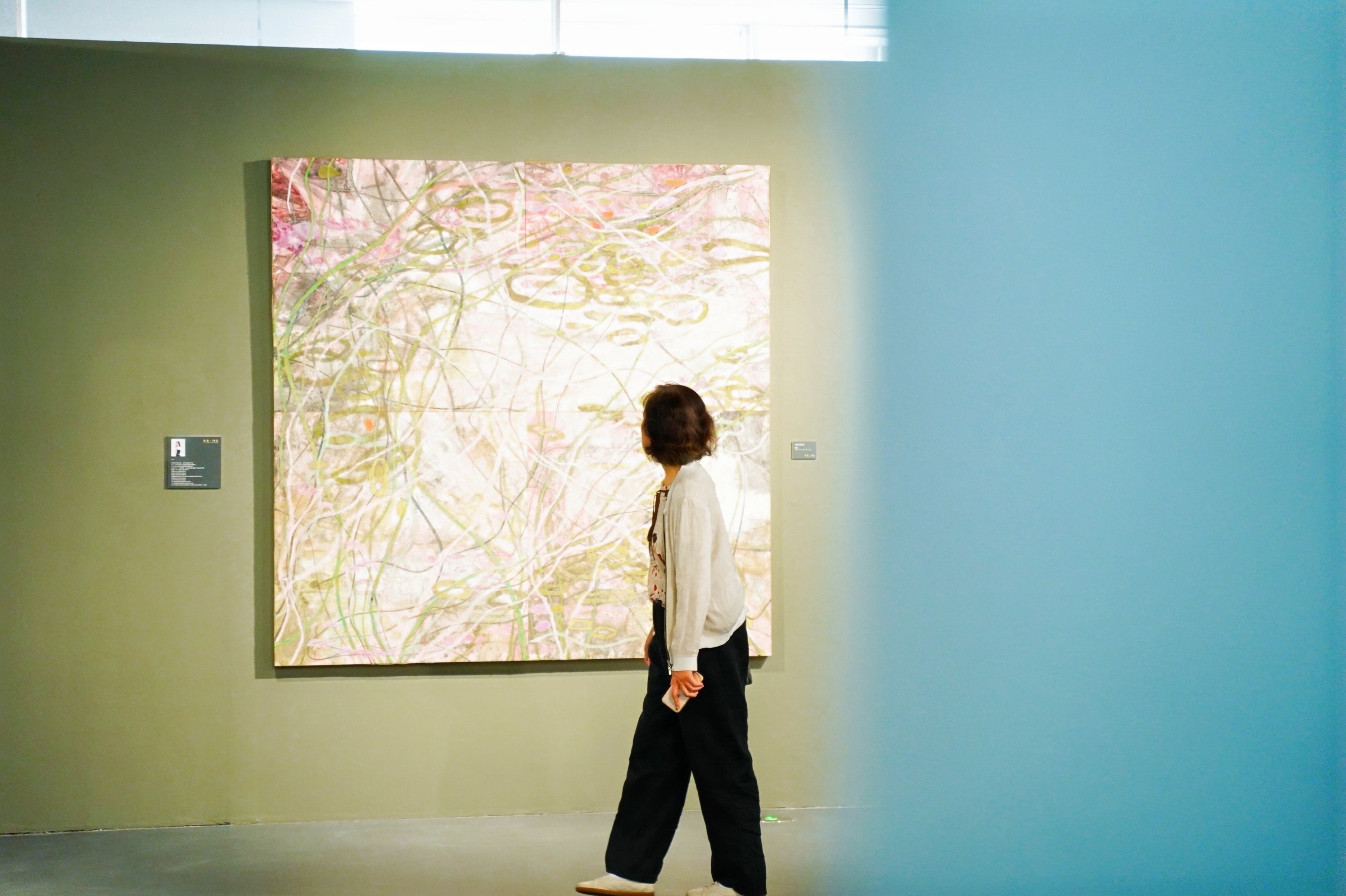 十位粤港澳女艺术家作品汇聚南山 以女性艺术视角呈现湾区叙事之美