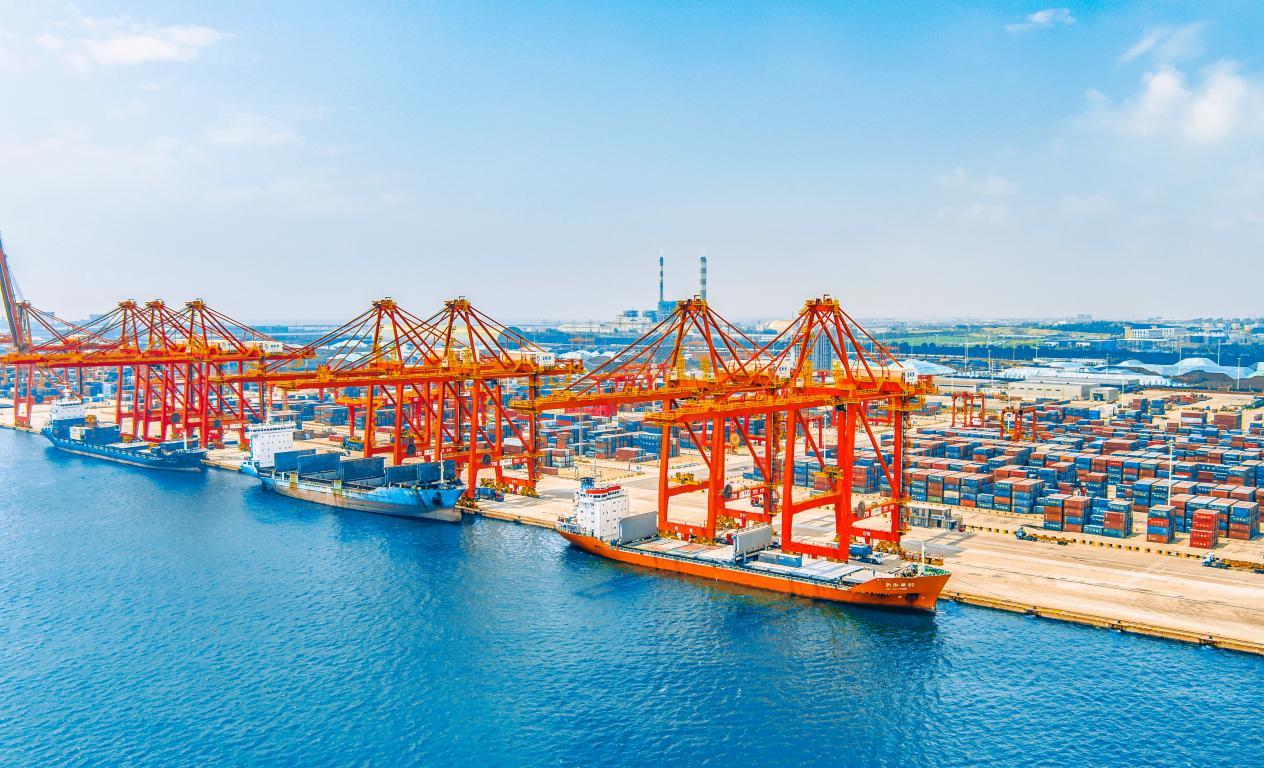 (日照港 图片来源:日照港官网)