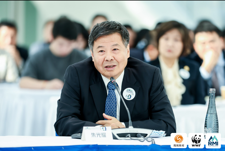 财政部原副部长朱光耀