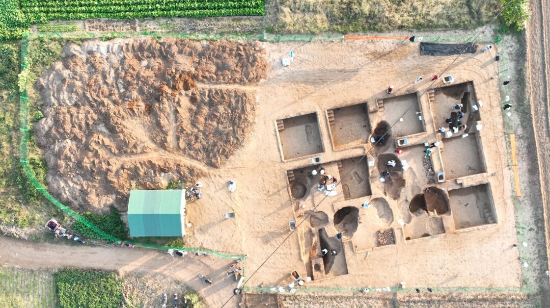 南盘石遗址考古发掘现场。