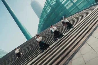 【功夫奇妙游】CITY WALK第二站——河南艺术中心 如意湖广场