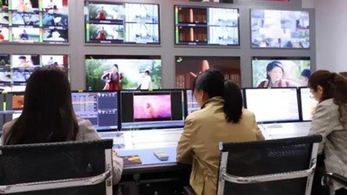 从「村口大喇叭」到网络「新宠」，县级电视台翻身了？封面图