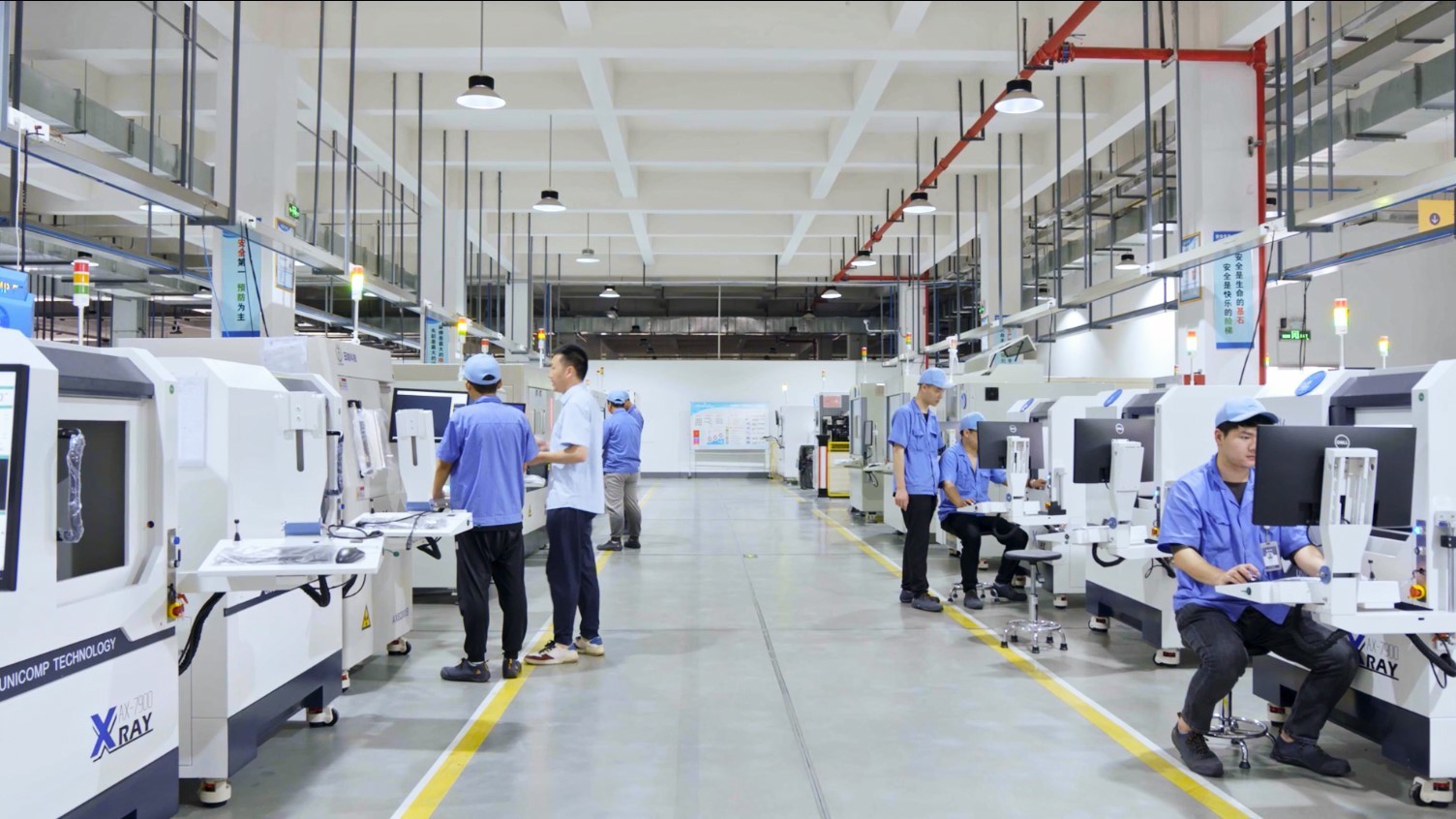 日联科技的电子制造检测装备生产车间。受访者供图