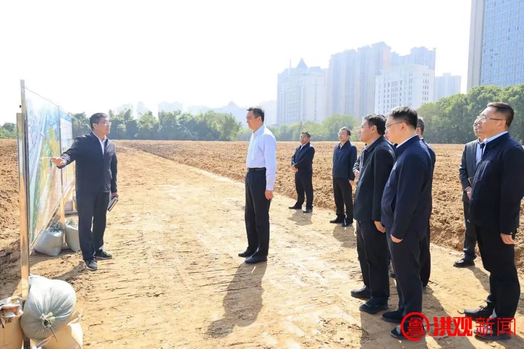 李紅軍在南昌西湖區調研城市公園規劃建設情況