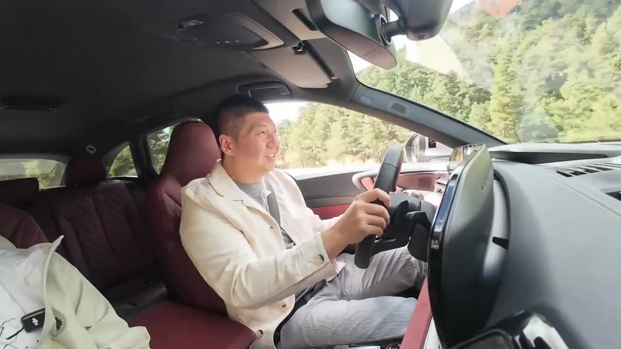 标杆潜质拉满！海外试驾全新一代奥迪A5/S5