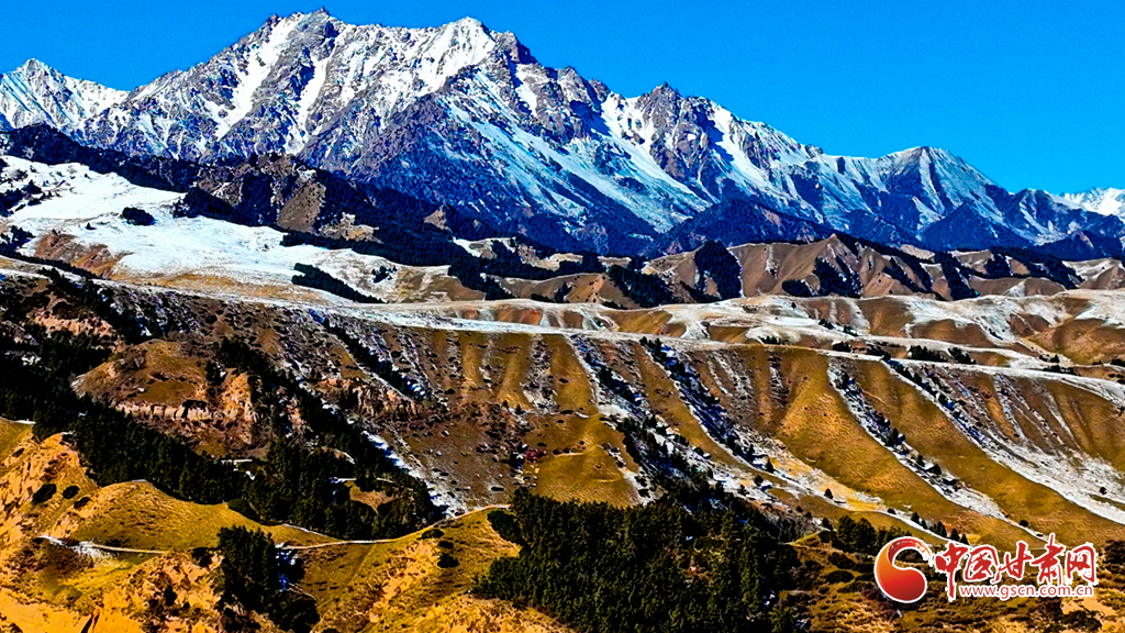 雪后祁连山国家公园美如画