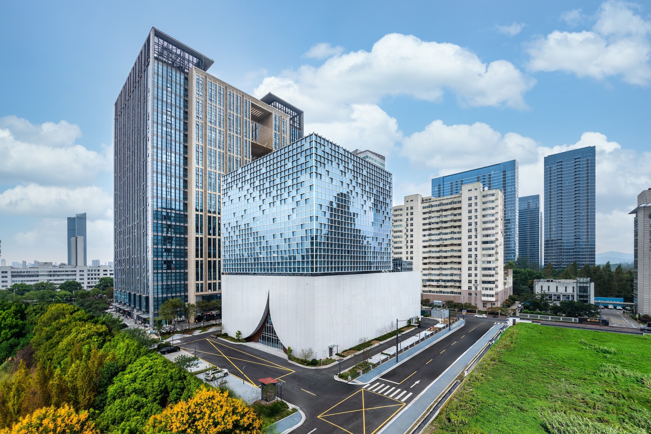 上海交大无锡光子芯片研究院。受访者供图