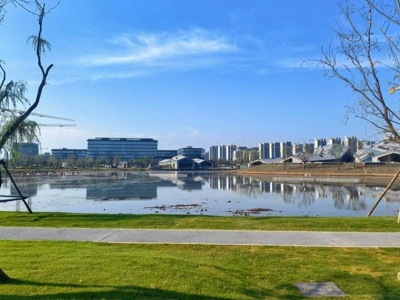 未来之瞳科学公园实拍图。