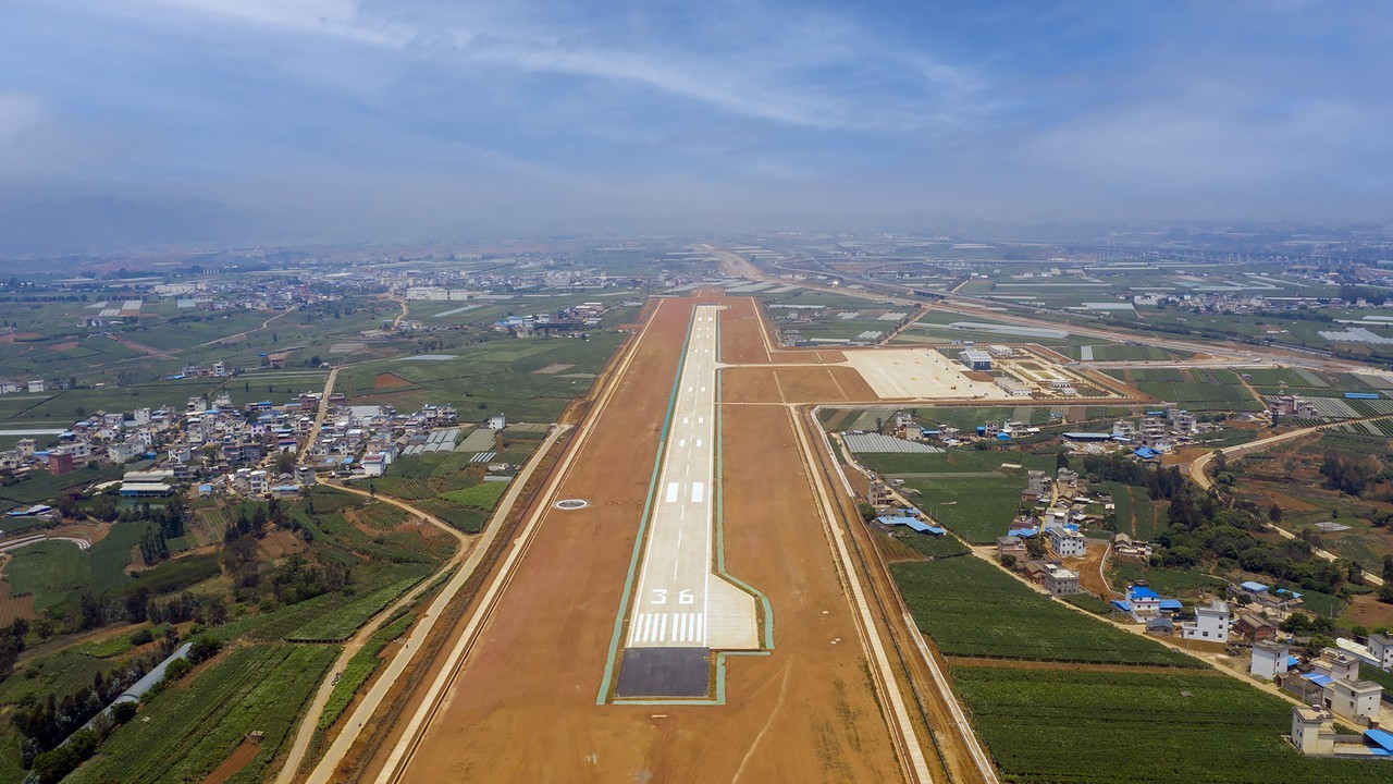 位于云南的通用机场 图源:图虫创意