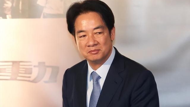 民进党支持度重挫,谢寒冰批:整天和在野党斗争,民众怎会有信心?_凤凰网