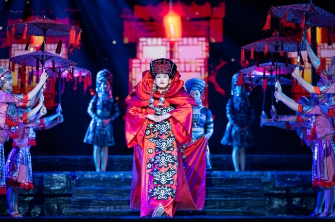 喜迎旅发会︱“福福”、“蓉蓉”喊你走进永顺，“湘”见芙蓉镇！