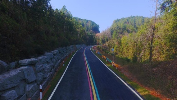 德兴交通十年巨变：从瓶颈到枢纽 畅通百姓致富路