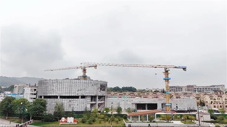 临潼区长安先导国际创新人才交流中心项目建设现场。