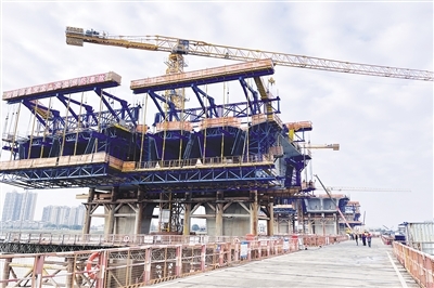 隆兴大桥南及连接线建设实景图