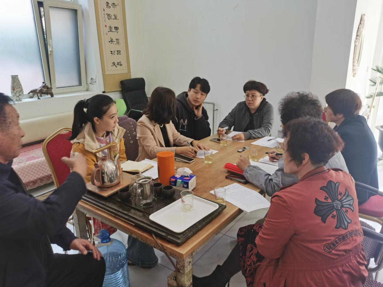 台东街道顺兴路社区召开“精治小区幸福家园”工作进展情况座谈会