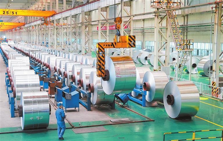 酒钢集团东兴铝业公司铝板带产品　新甘肃&middot;甘肃日报通讯员　张志方