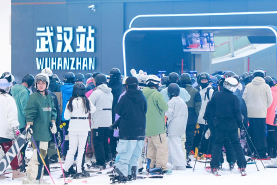 成功试滑！甘露山国际滑雪场11月8日正式营业