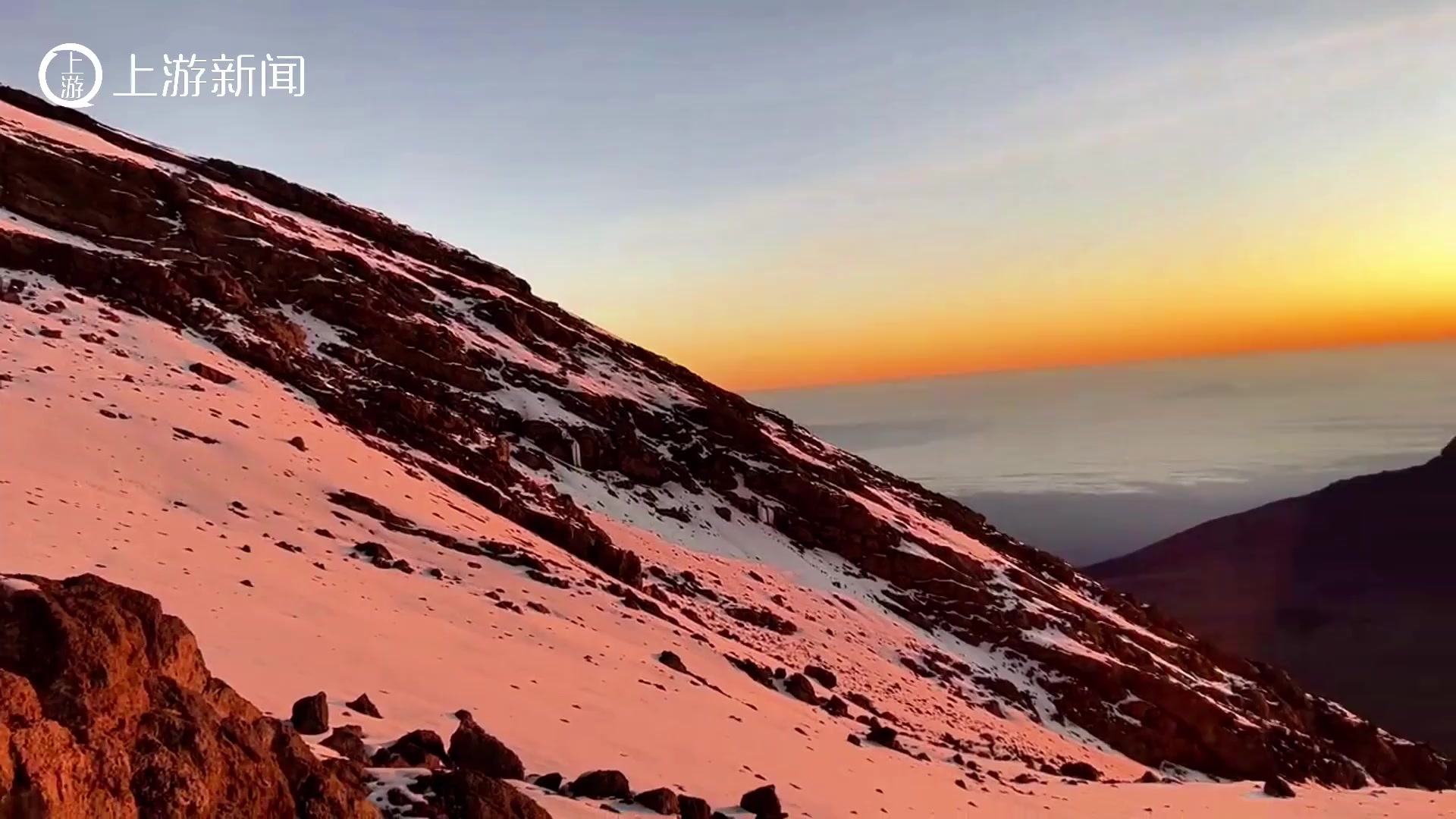 从央企辞职追逐登山梦 55岁女子成重庆首个登顶七大洲最高峰的人