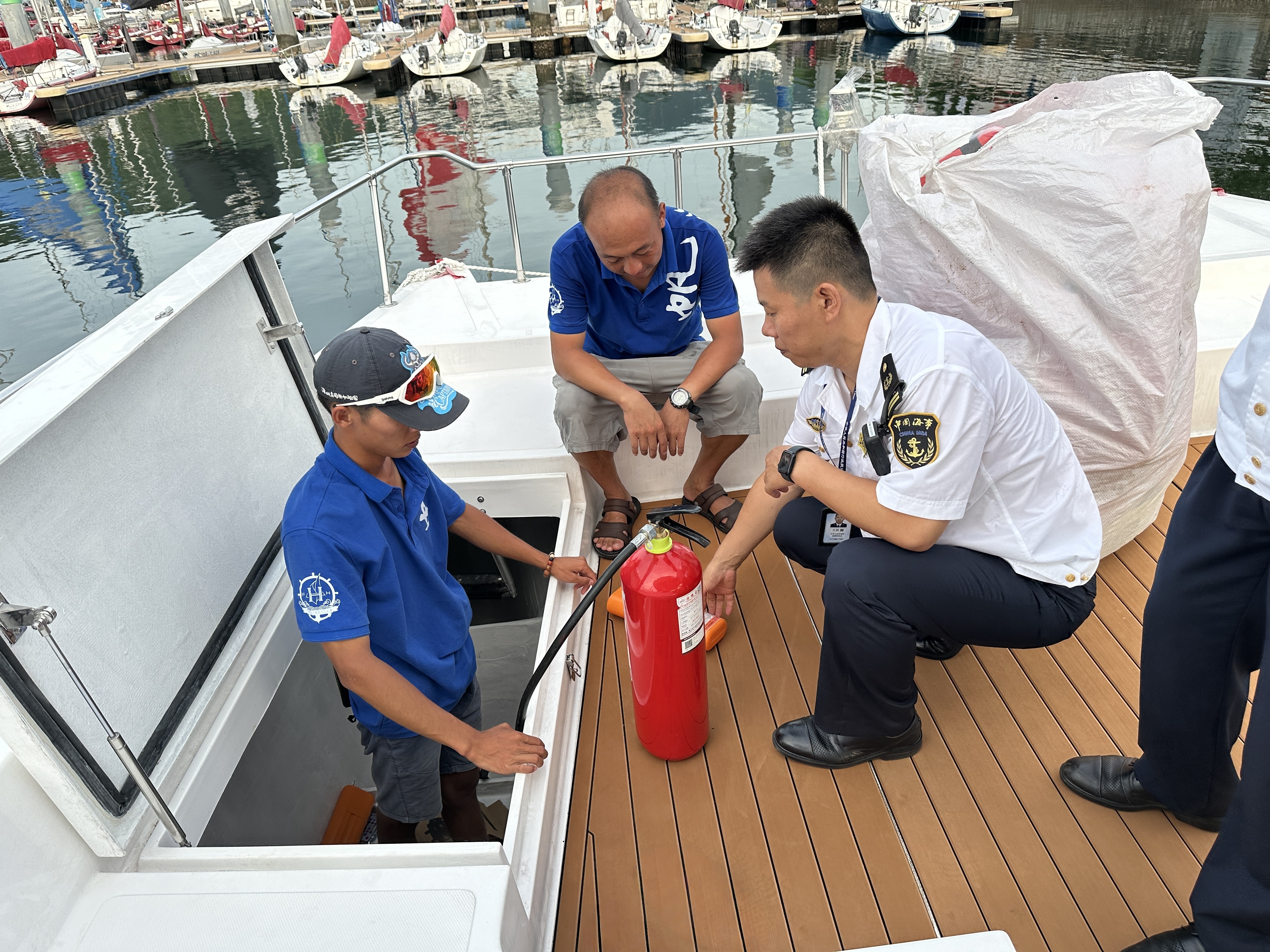 风帆竞逐 安全先行:海事部门全力保障中国杯帆船赛安全开赛