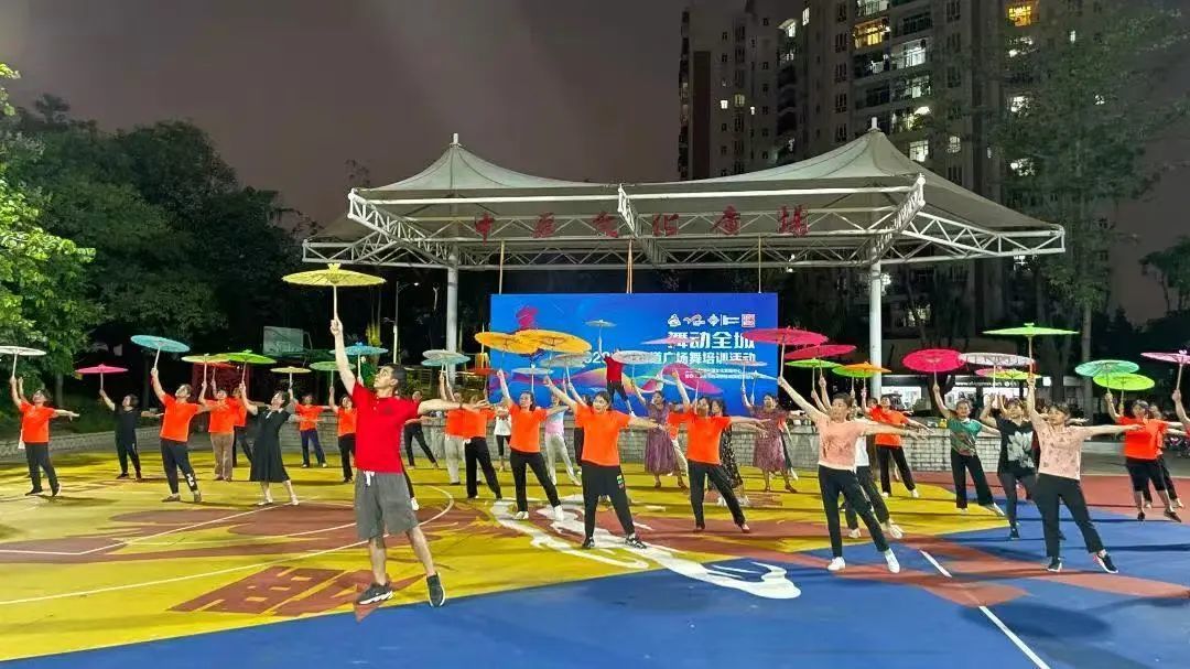 △ 桂城开展广场舞培训。