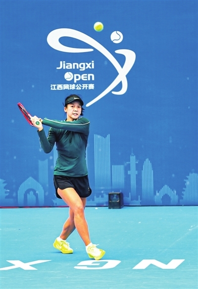 2024江西网球公开赛女单首轮：郑妩双遗憾落败