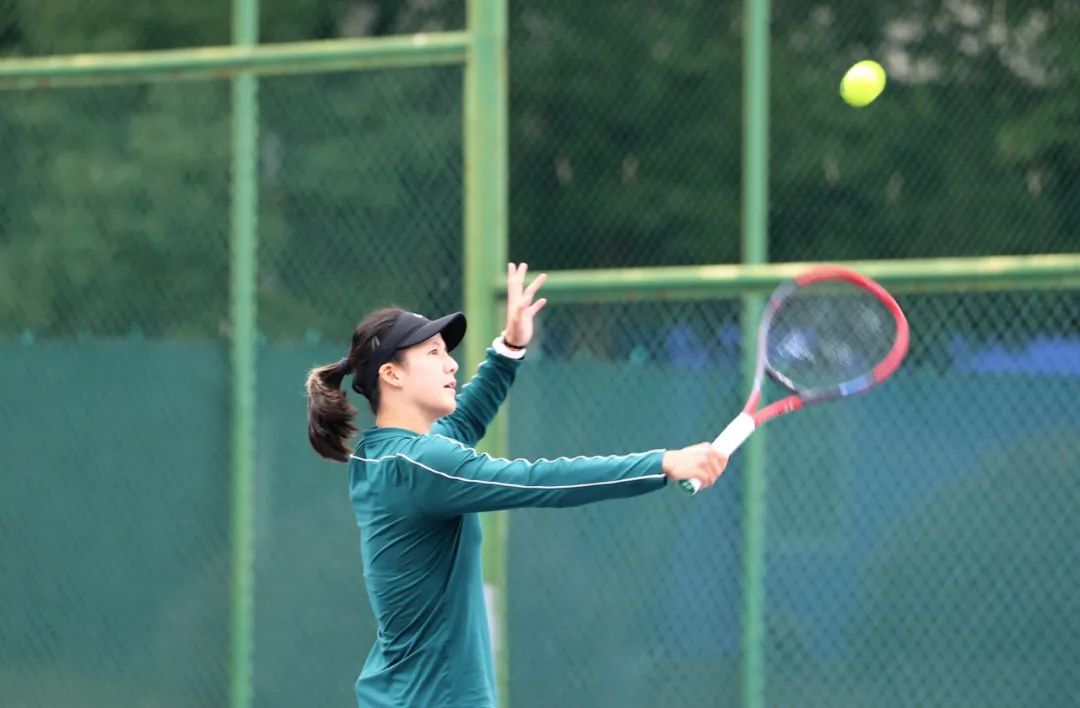 九江籍网球运动员郑妩双首轮对阵意大利名将特雷维桑