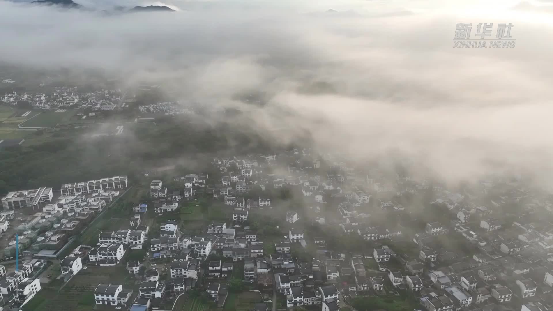 2024年全国“四季村晚”在黄山古村唱响乡村振兴新愿景