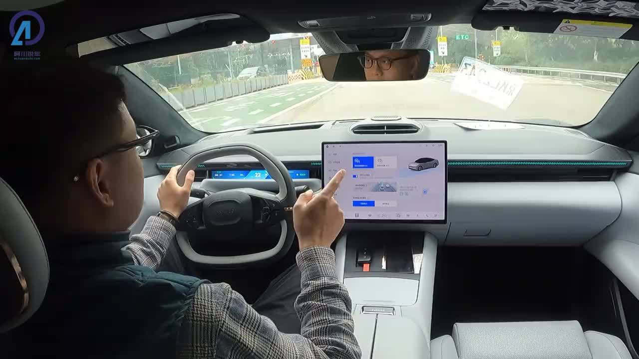 领克Z10高速智驾挺好用，短距离零接管，就等城市智驾了