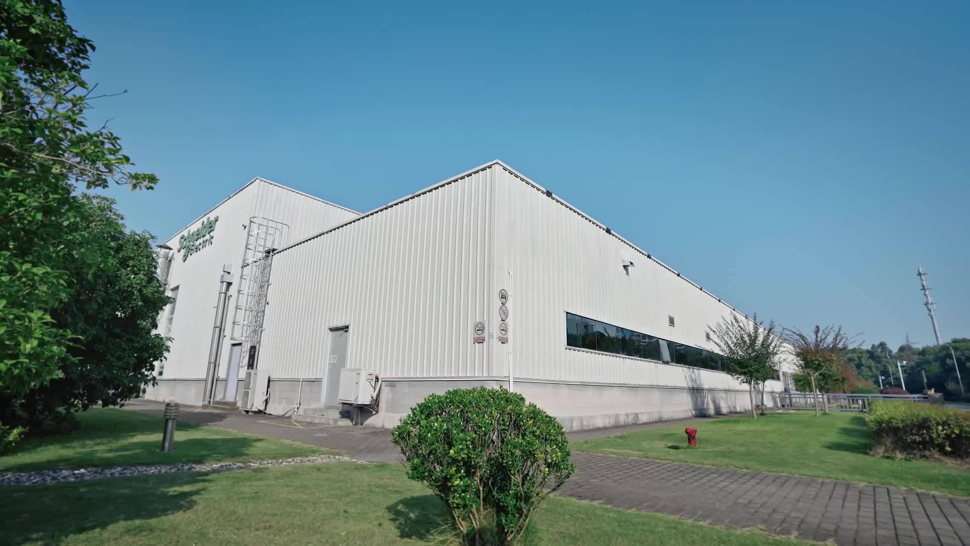 看好中国“绿经济”：施耐德电气在绿色转型中寻得商机