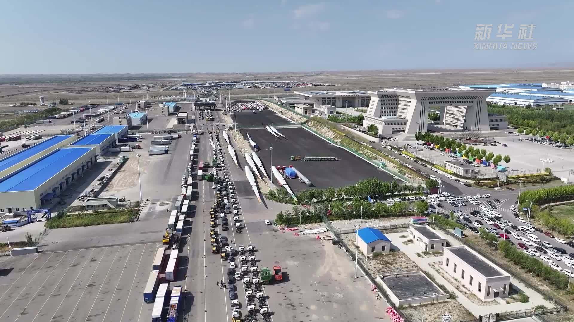 果蔬一小时通关 霍尔果斯物流为何高效？