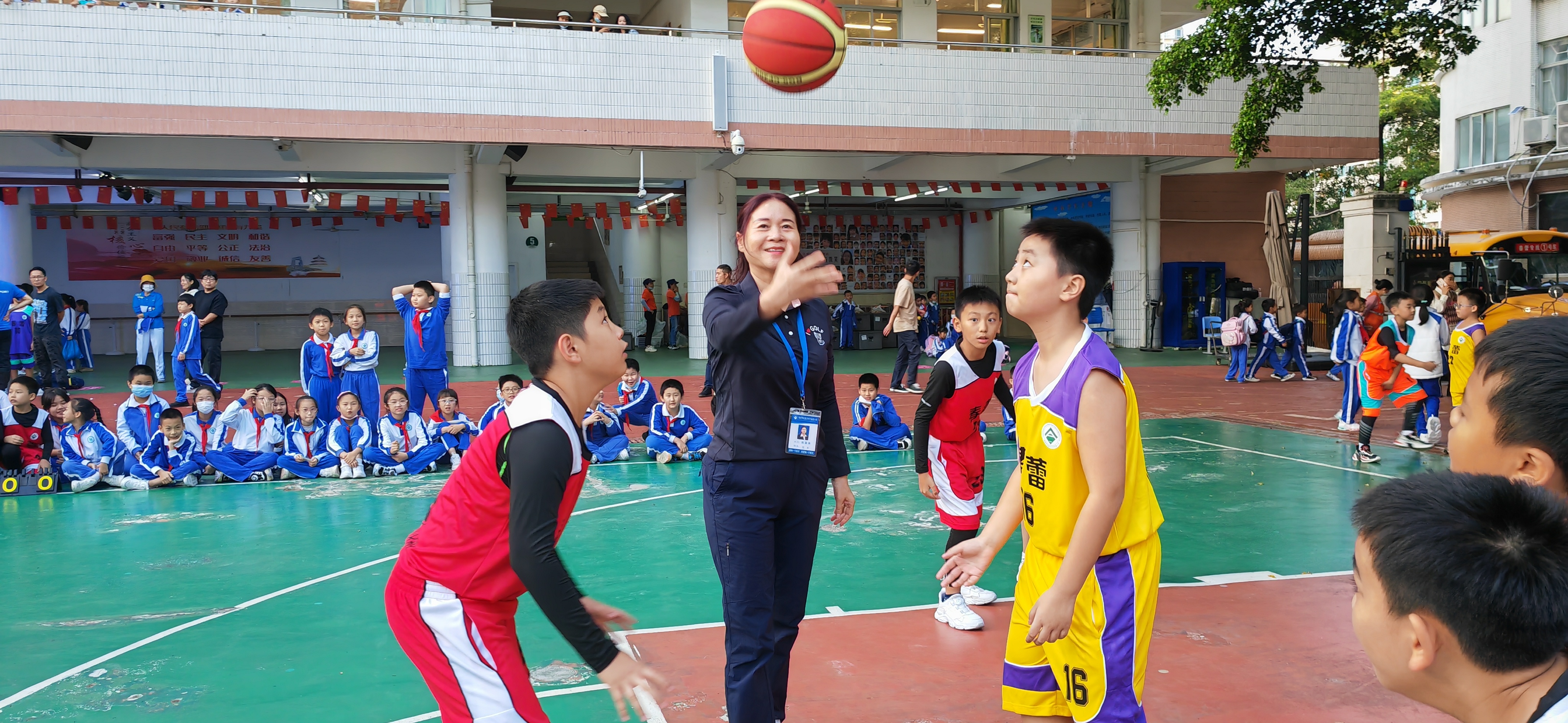 百外春蕾小学篮球队再创佳绩 体艺特色学校再添新荣耀