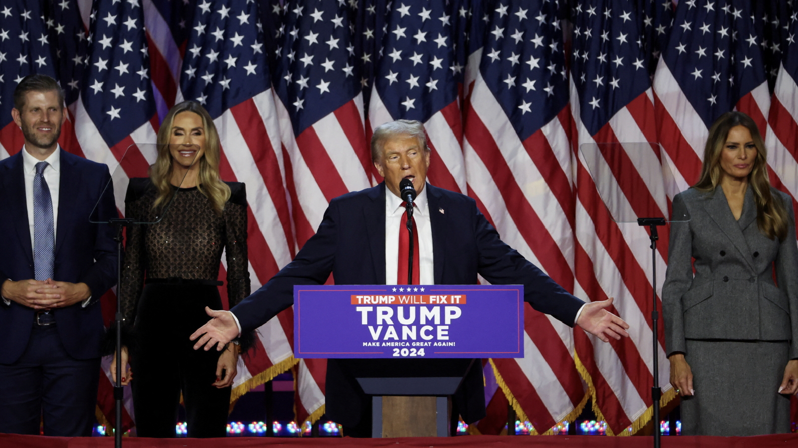 特别节目完整版｜特朗普自行宣布胜选：美国将迎来黄金时代