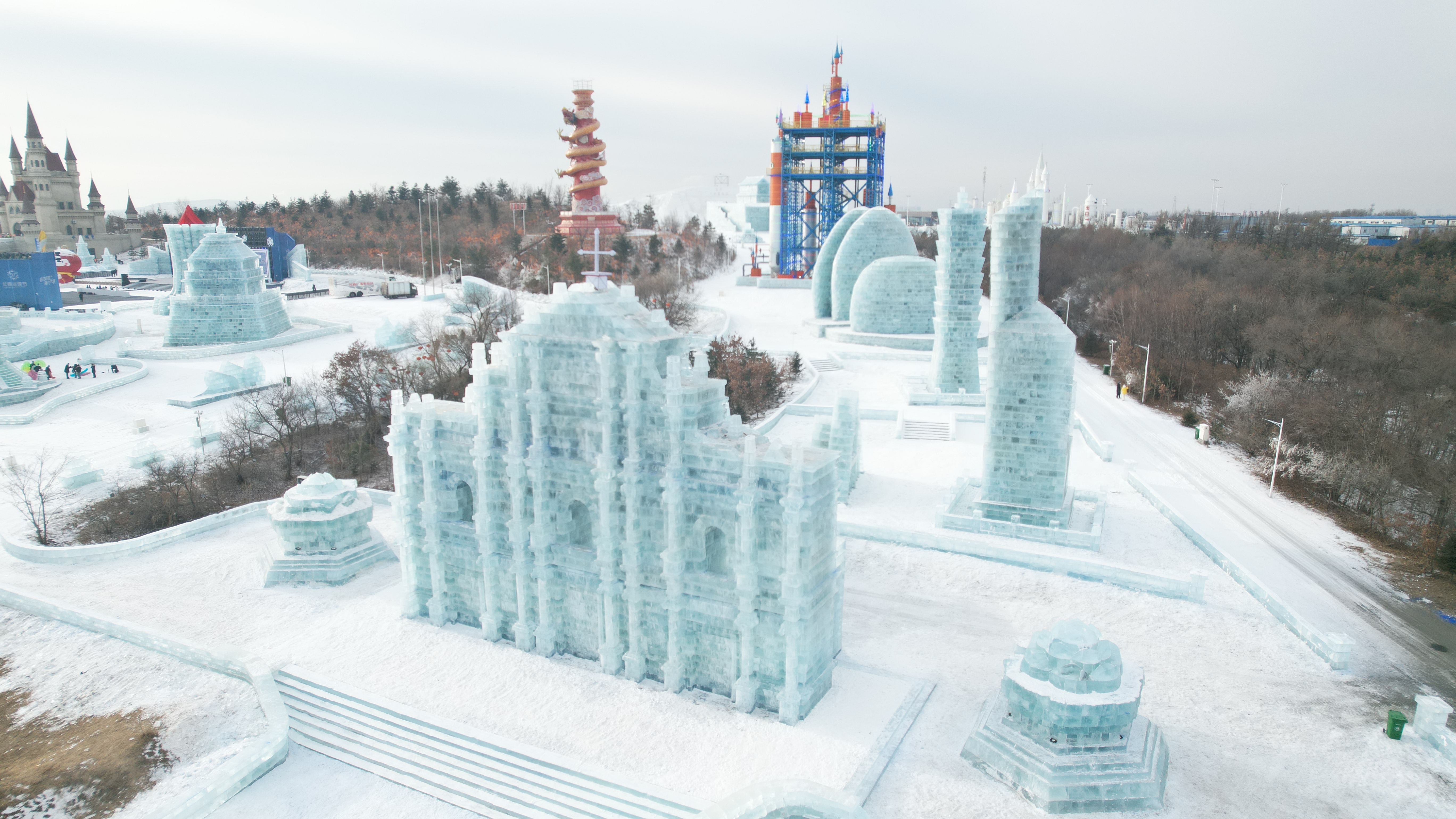 热雪燃冬|5000人次就绪  156万平方米长春冰雪新天地即将开建