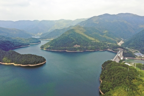 台风“康妮”使蓄水量多了4个东钱湖 宁波大中型水库“喝了个饱”