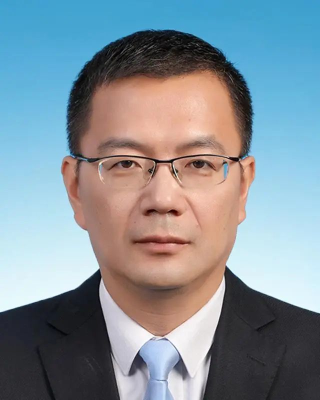 中国银行周和华任重庆金融监管局局长