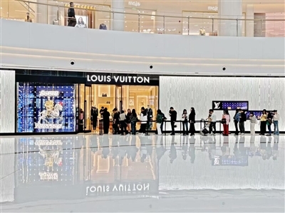两大顶级奢侈品牌LV、GUCCI南昌首店接连亮相