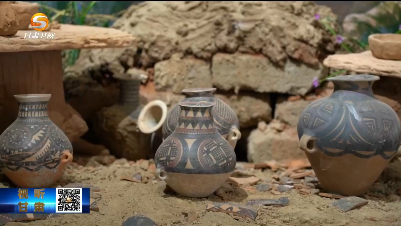 意大利返还中国文物　马家窑彩陶故乡欢迎国宝回家