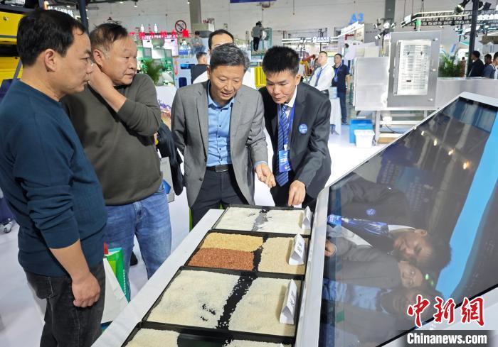 图为第二十届中国国际粮油展现场。　熊锦阳 摄