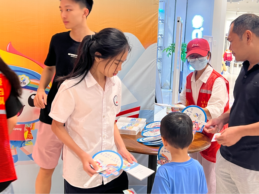 “欢聚文明鹿城，共襄民族盛会”活动在三亚大悦城盛大举行，掀起文明与民族文化热潮