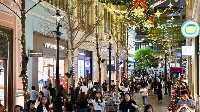 香港利东街灯光璀璨迎冬日_凤凰网