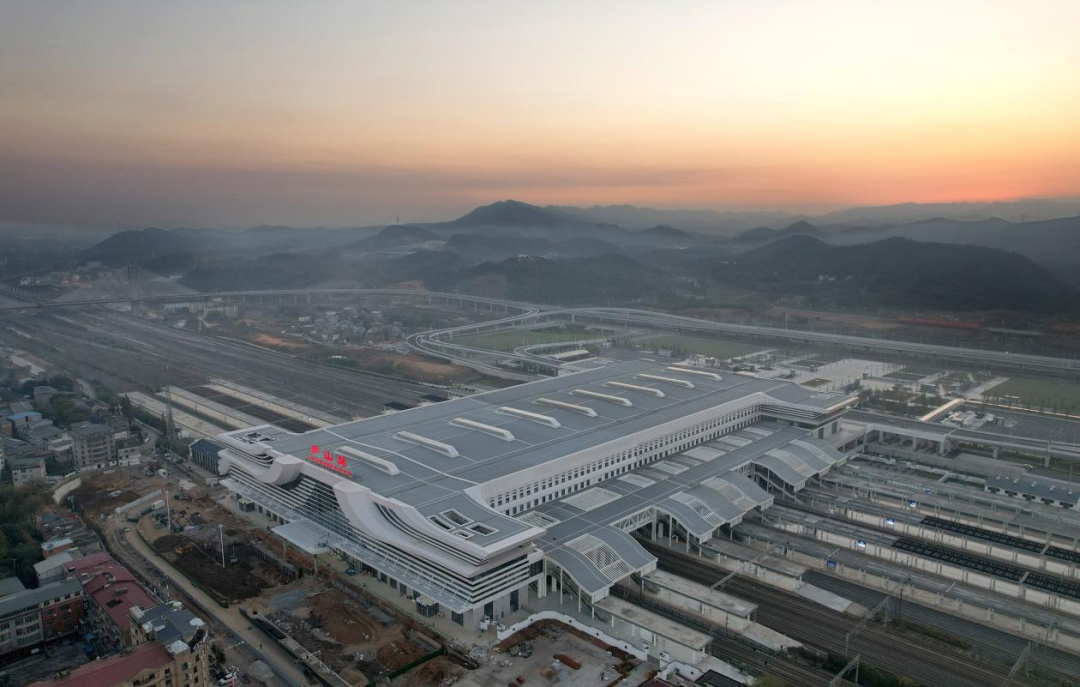 九江高铁站庐山站预计12月底投入使用