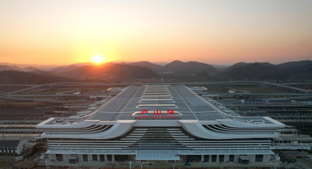 九江高铁站庐山站预计12月底投入使用