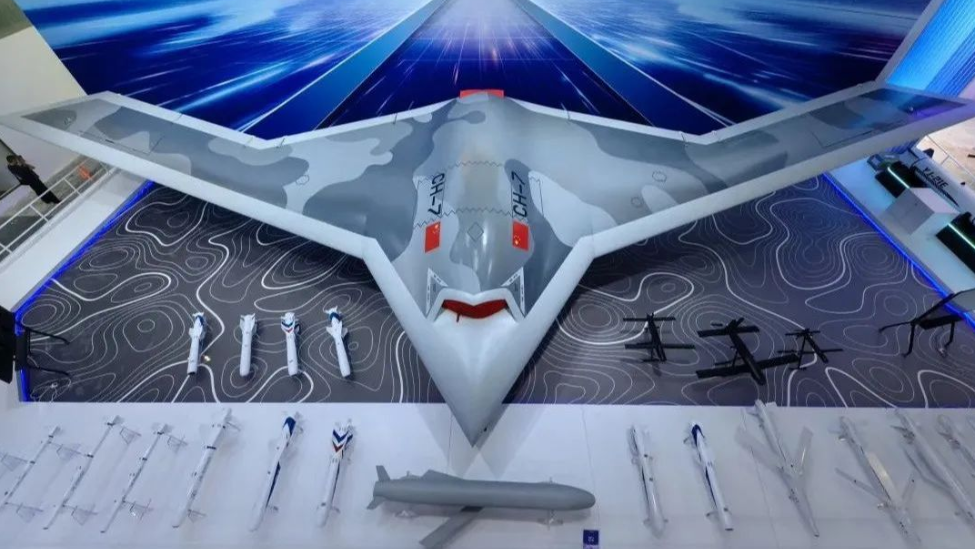 彩虹-7实机亮相中国航展 真正的“高空隐形杀手锏”