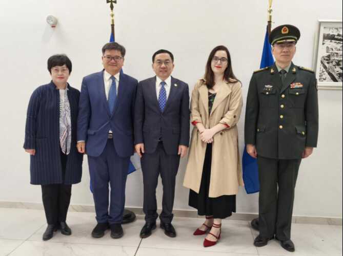 中国驻希腊大使馆官网 图