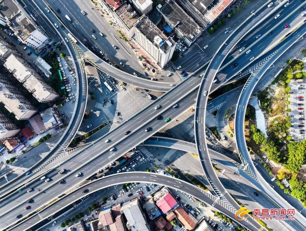 南昌：立体交通 便民出行