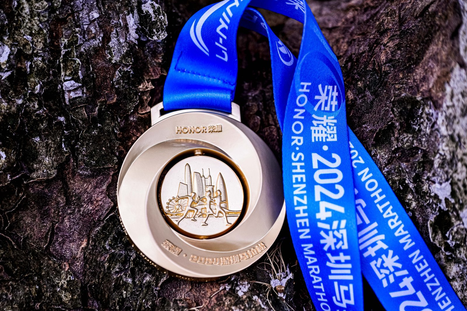 活动|透过赛事发布会看到这样的“深马十年”