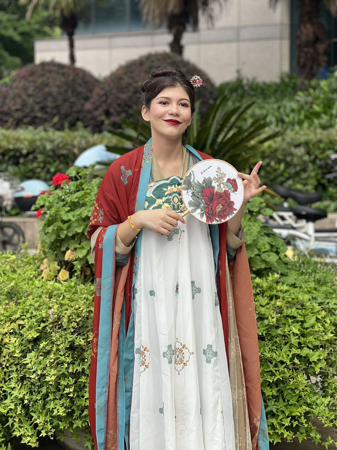 巴西留学生尚米拉喜欢穿中国汉服