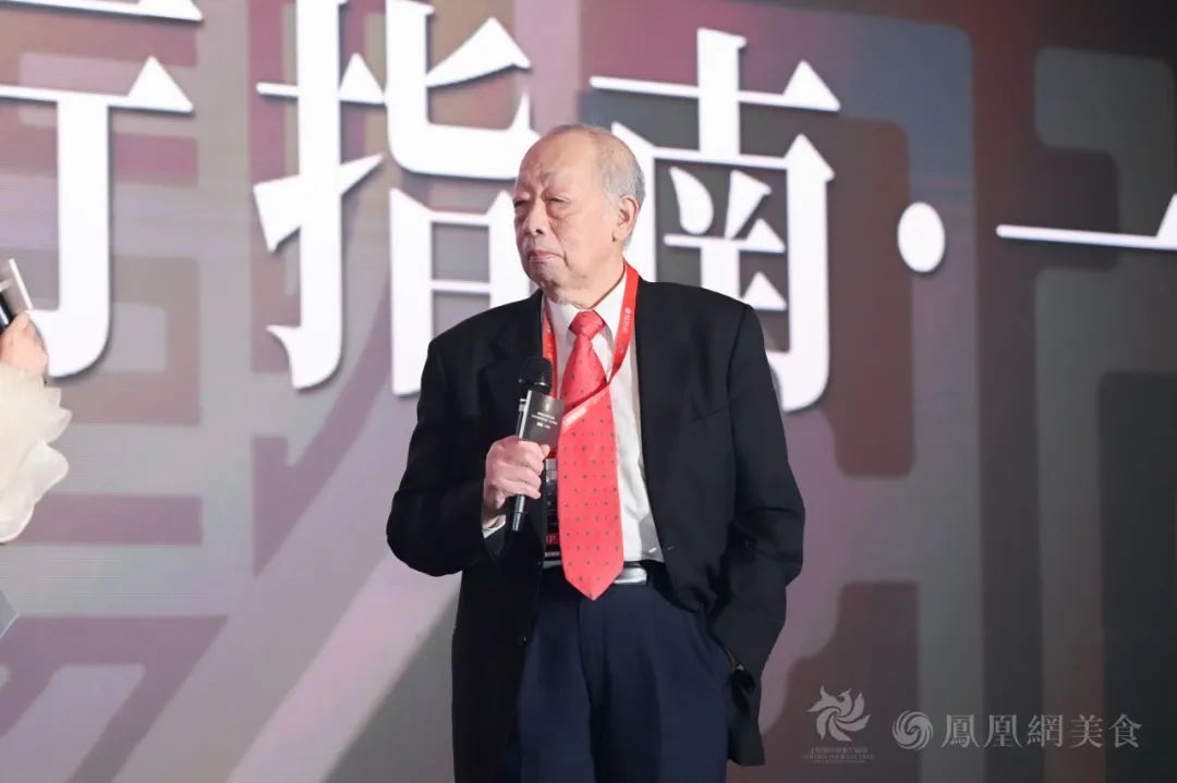 △金梧桐中国餐厅指南评委会主席,浙江大学教授、《风味人间》总顾问陈立先生