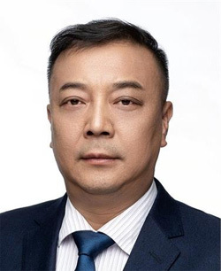 江西钨业控股集团有限公司主要负责同志调整