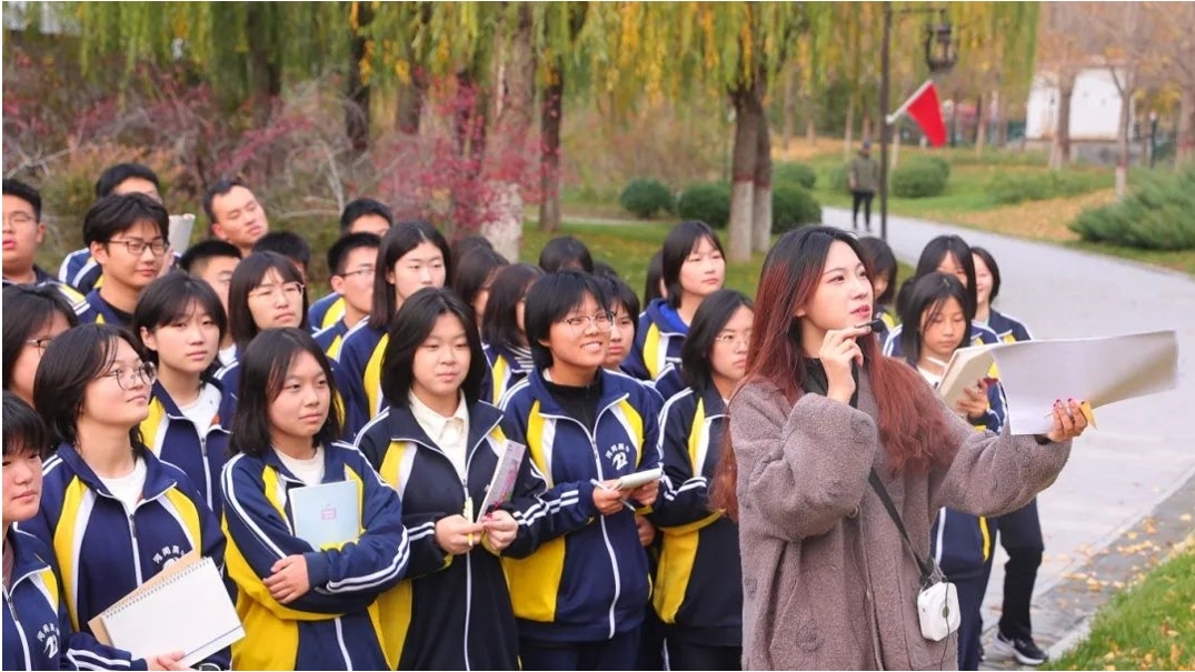 沧州河间：接地气！这所学校把生物课搬到了大自然里